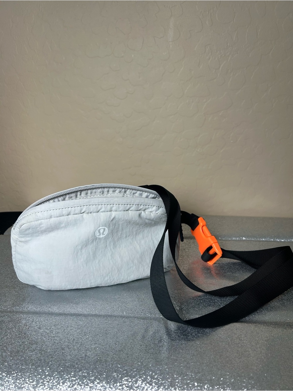 Lululemon Silver Power Blueish Crossbody Belt Bag with Black Strap Rare Lulu EUC